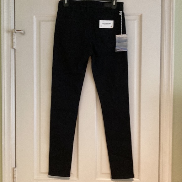 AG Women’s Soft Jean- The Farrah High Rise Skinny Ankle Black size 26 regular - Picture 3 of 9